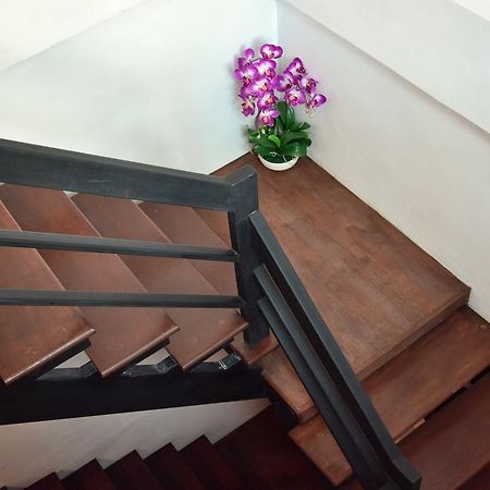 Seedling House Pattaya Bagian luar foto