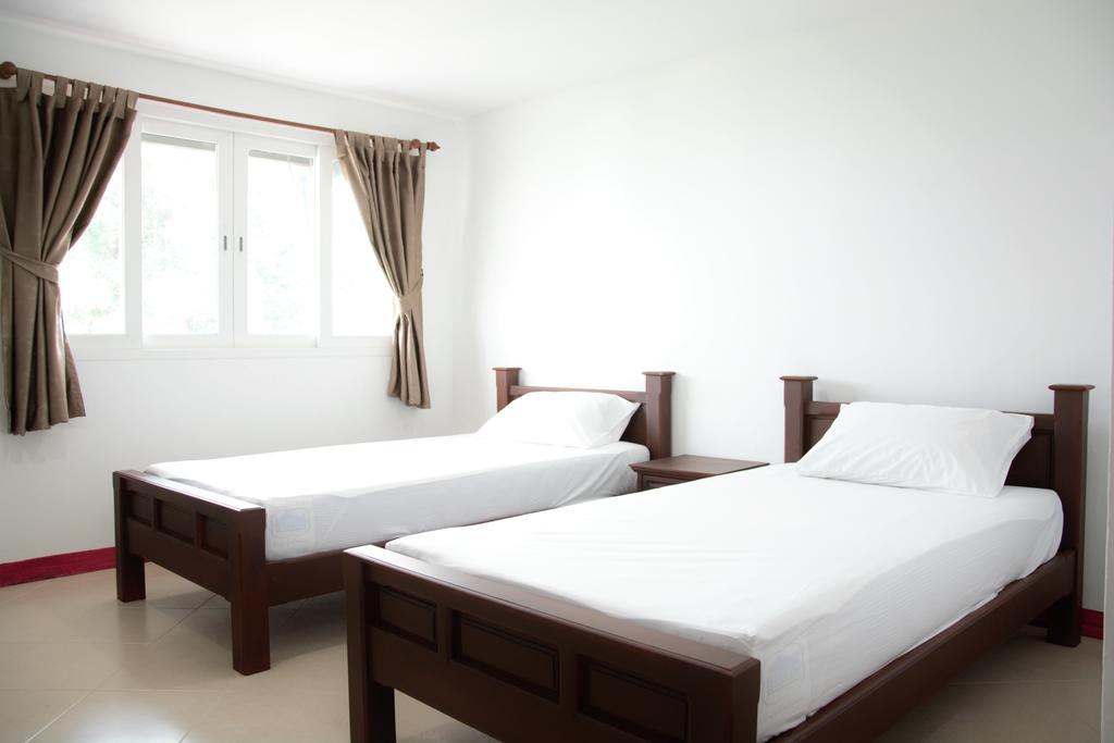 Seedling House Pattaya Bagian luar foto