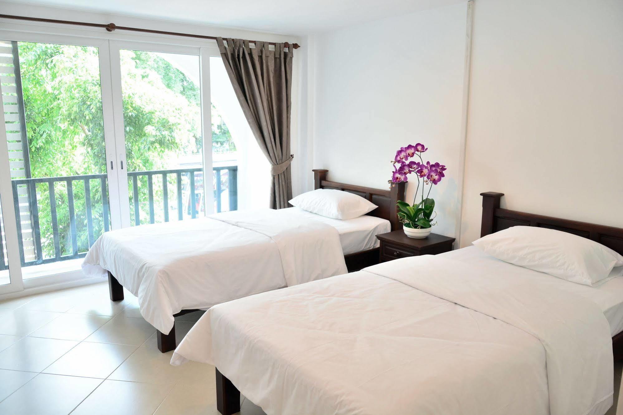 Seedling House Pattaya Bagian luar foto